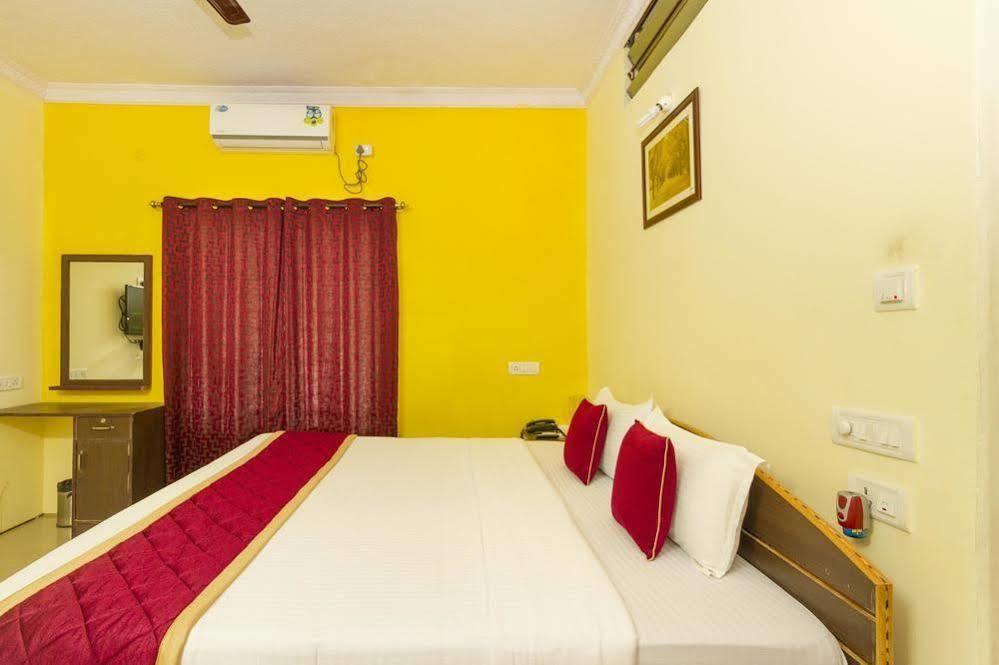 Oyo Rooms Yeshwanthpur Bangalore Bagian luar foto